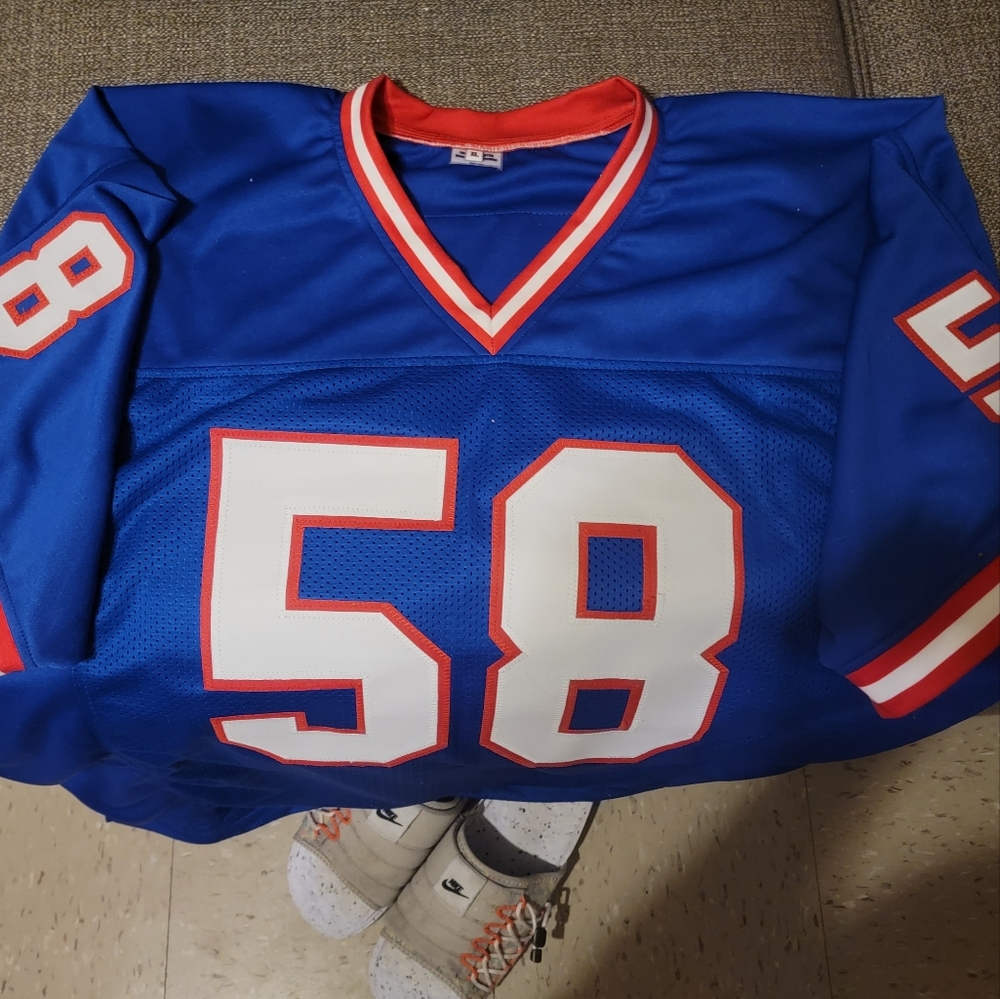 Signed Carl Banks Giants Jersey - Picture 4 of 5